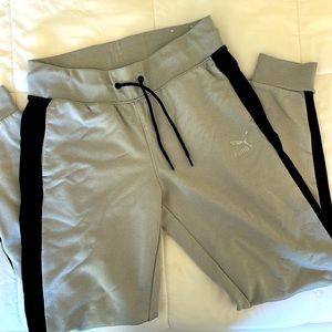 Puma joggers 🏃